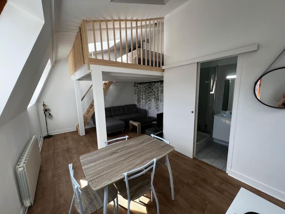 Le Lyautey - Appart Neuf Centre-Ville Chateaudun Luaran gambar